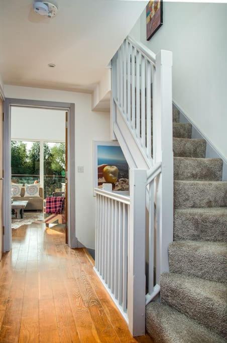 Blueberry Cottage - Lower Mill Estate Somerford Keynes Εξωτερικό φωτογραφία