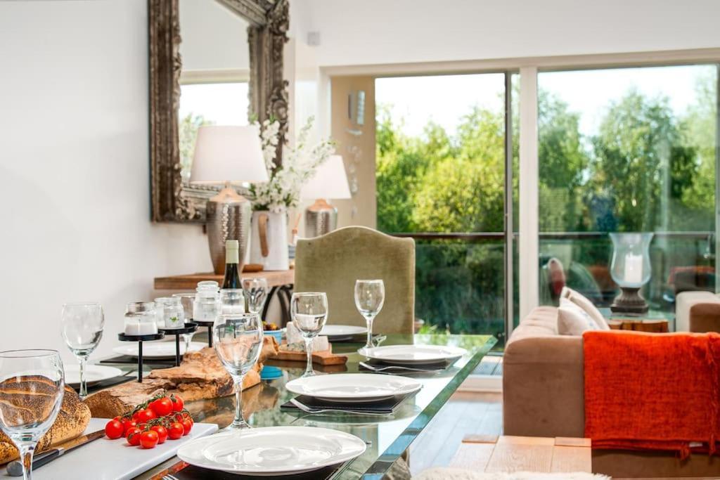 Blueberry Cottage - Lower Mill Estate Somerford Keynes Εξωτερικό φωτογραφία