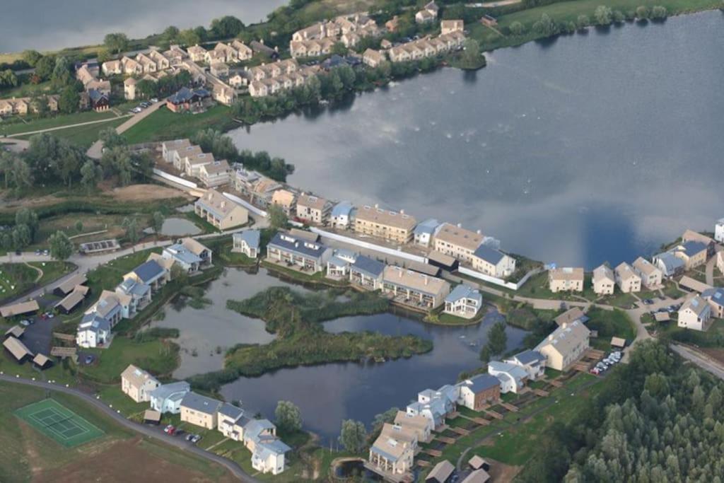 Blueberry Cottage - Lower Mill Estate Somerford Keynes Εξωτερικό φωτογραφία