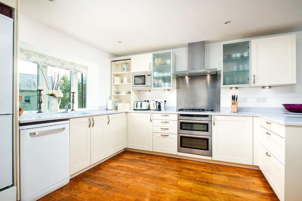 Blueberry Cottage - Lower Mill Estate Somerford Keynes Εξωτερικό φωτογραφία